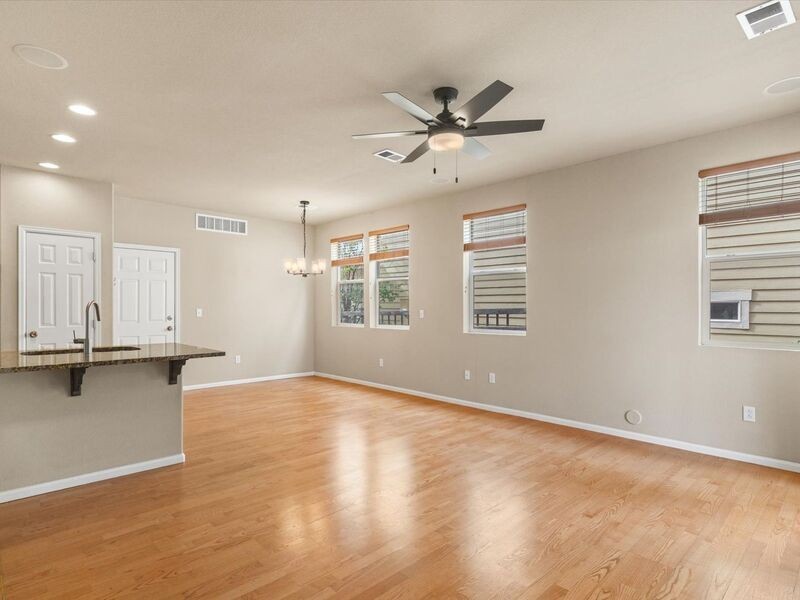 2515 Central Park Blvd - Photo 7 of 20