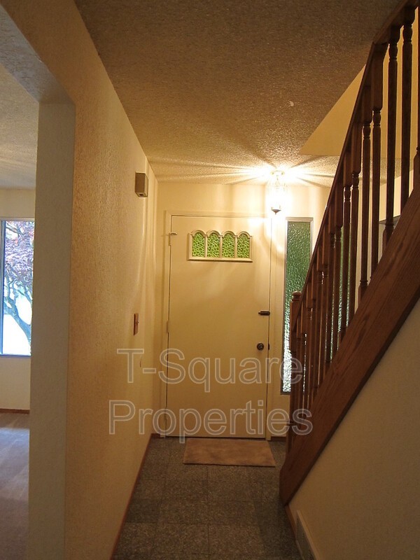 21315 2nd Ave Se - Photo 2 of 18
