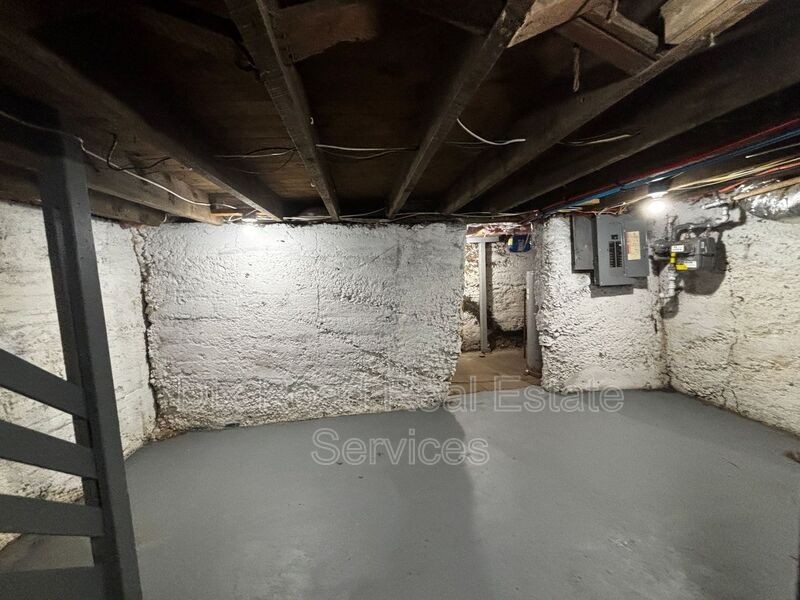 1707 Church St - Photo 7 of 30