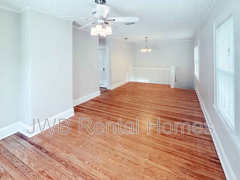 2516 College St - Photo 7 of 28
