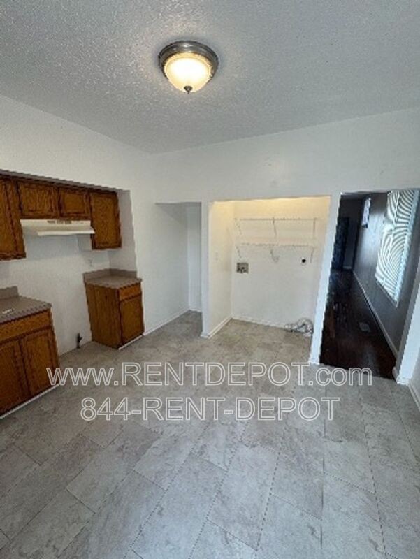 629 E Florida St - Photo 6 of 15