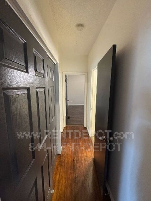 629 E Florida St - Photo 7 of 15