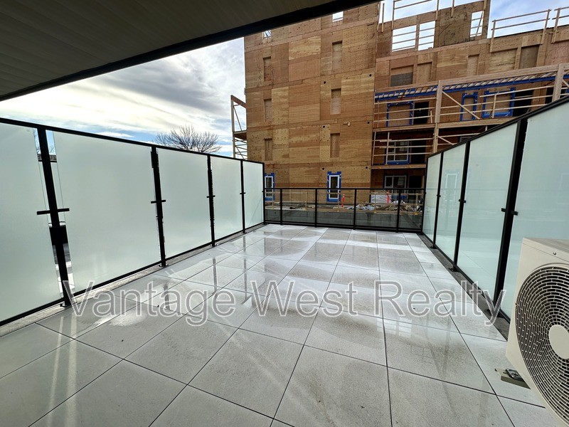 503 Sutherland Ave - Photo 4 of 12