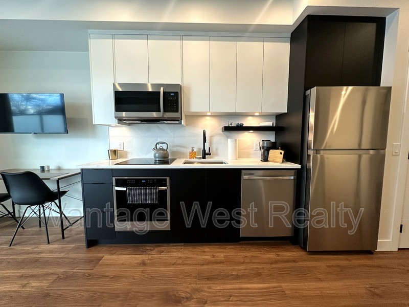 503 Sutherland Ave - Photo 6 of 12