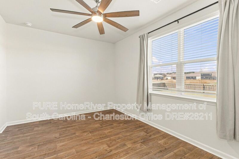 140 Ivory Shadow Rd - Photo 5 of 21