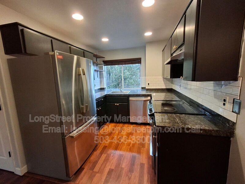 15820 Ne Beech St - Photo 3 of 30