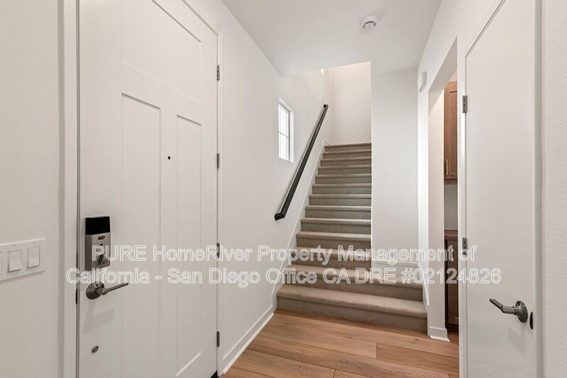 208 Canopy Trails Pl - Photo 5 of 33