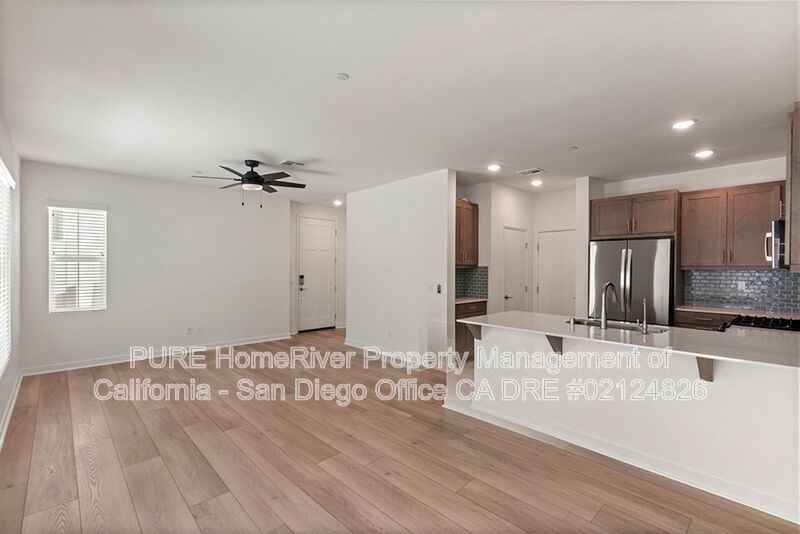208 Canopy Trails Pl - Photo 7 of 33