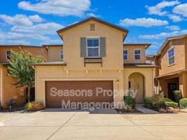 featured image of 2035 Vienna Way