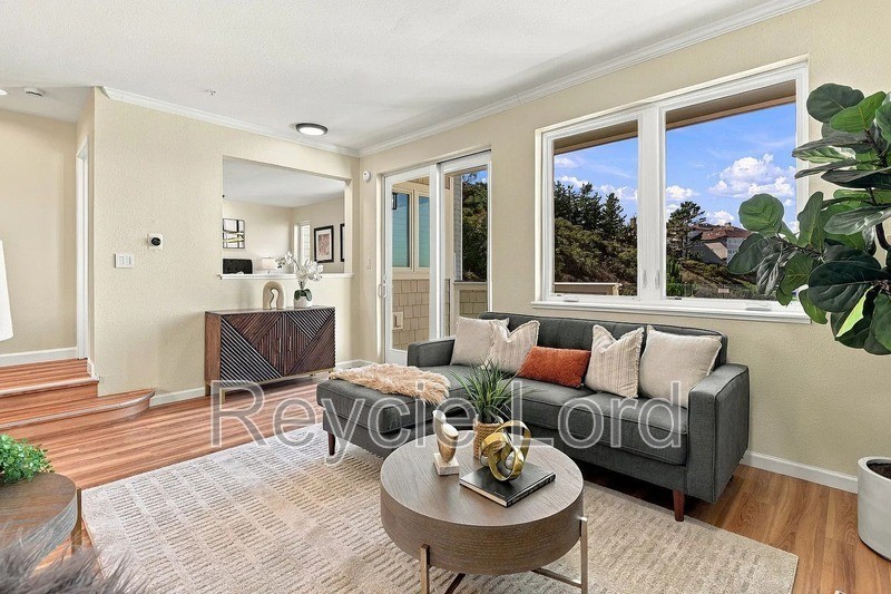 730 Pointe Pacific #3 - Photo 2 of 16
