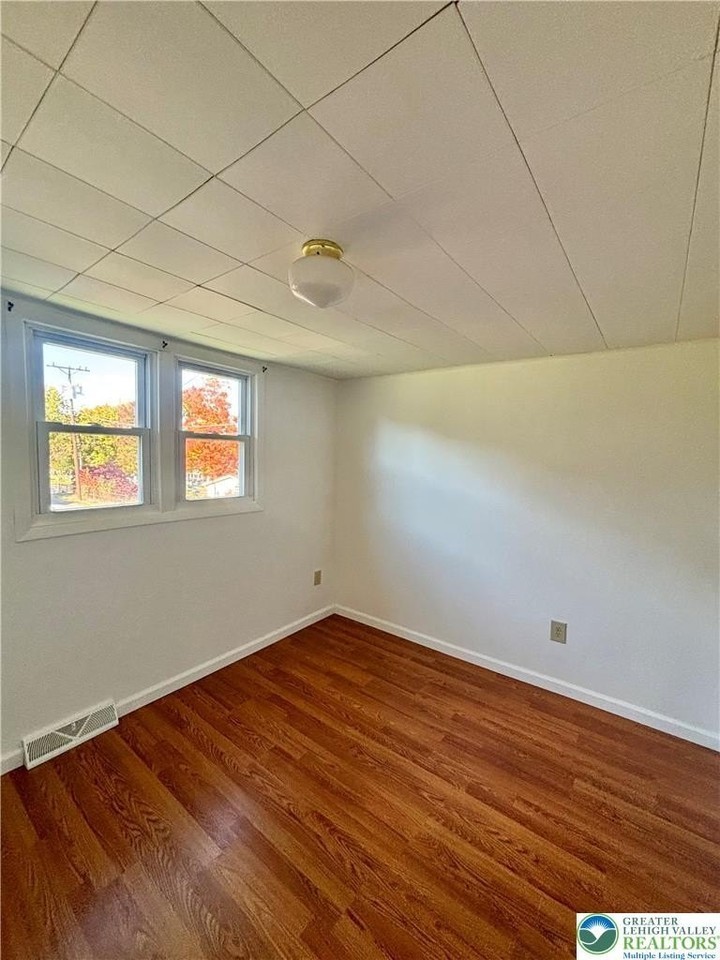 827 W Milton St - Photo 5 of 13