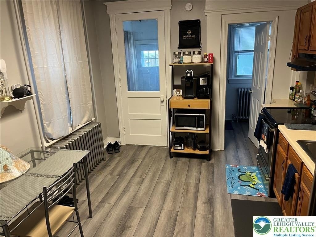 1807 Lincoln Ave #1stFL - Photo 7 of 16