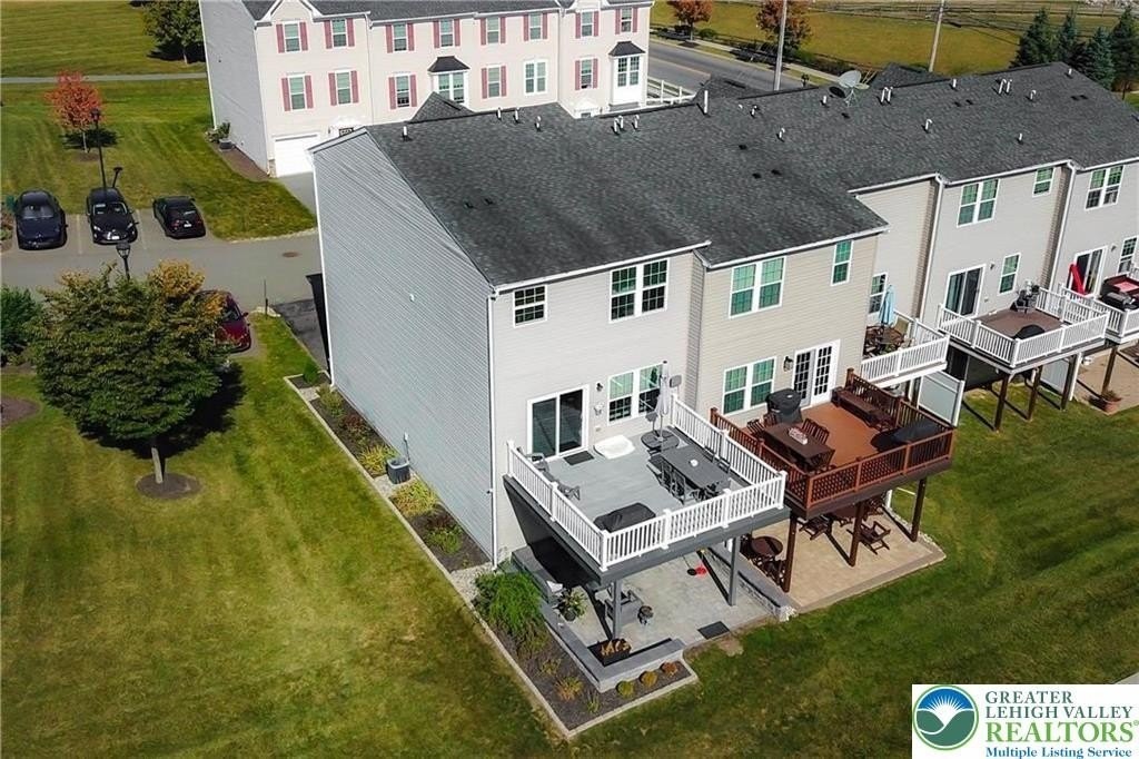 9 Red Rose Lane - Photo 3 of 31
