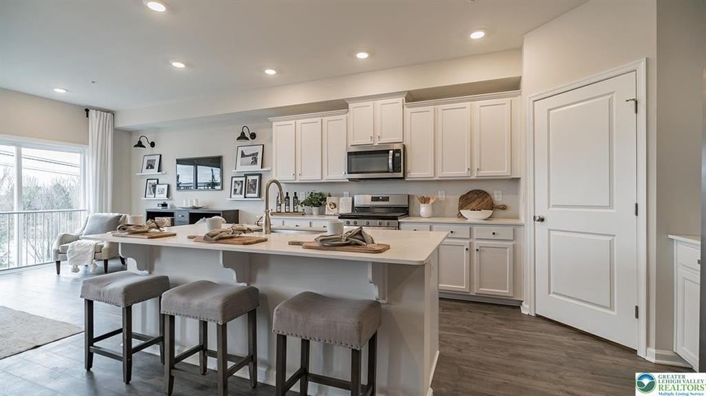 1013 Turnstone Dr - Photo 5 of 29