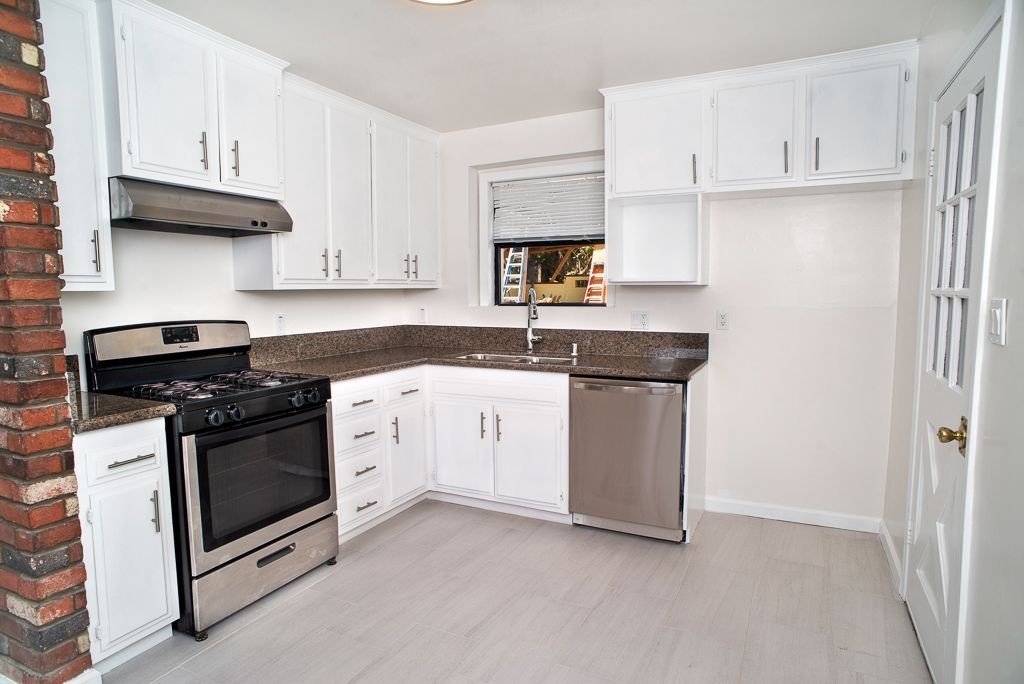 13271 Herron St - Photo 6 of 18