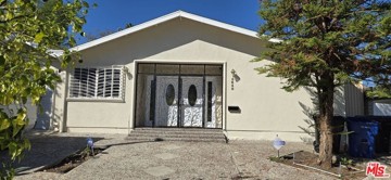 featured image of 4849 Lindley Ave