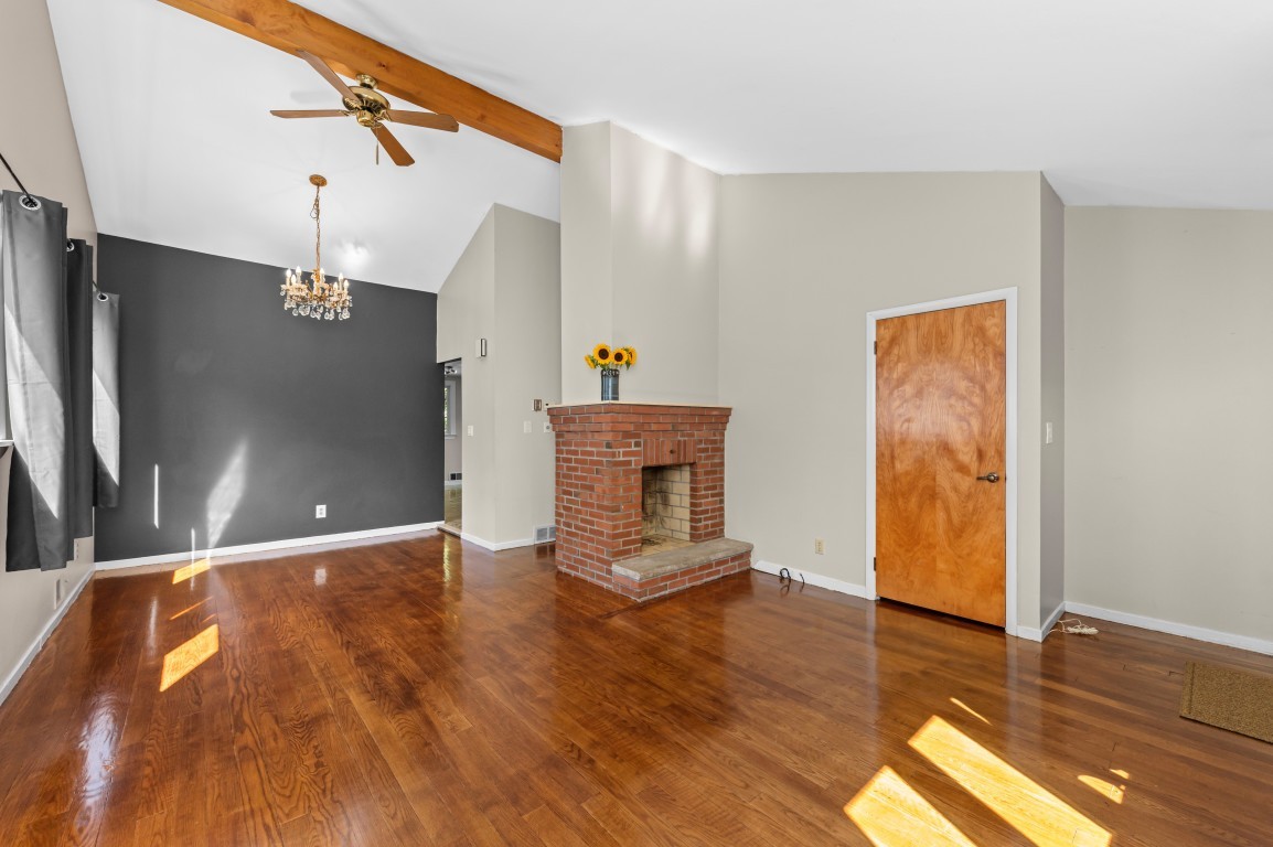 191 Kenrick St - Photo 4 of 28