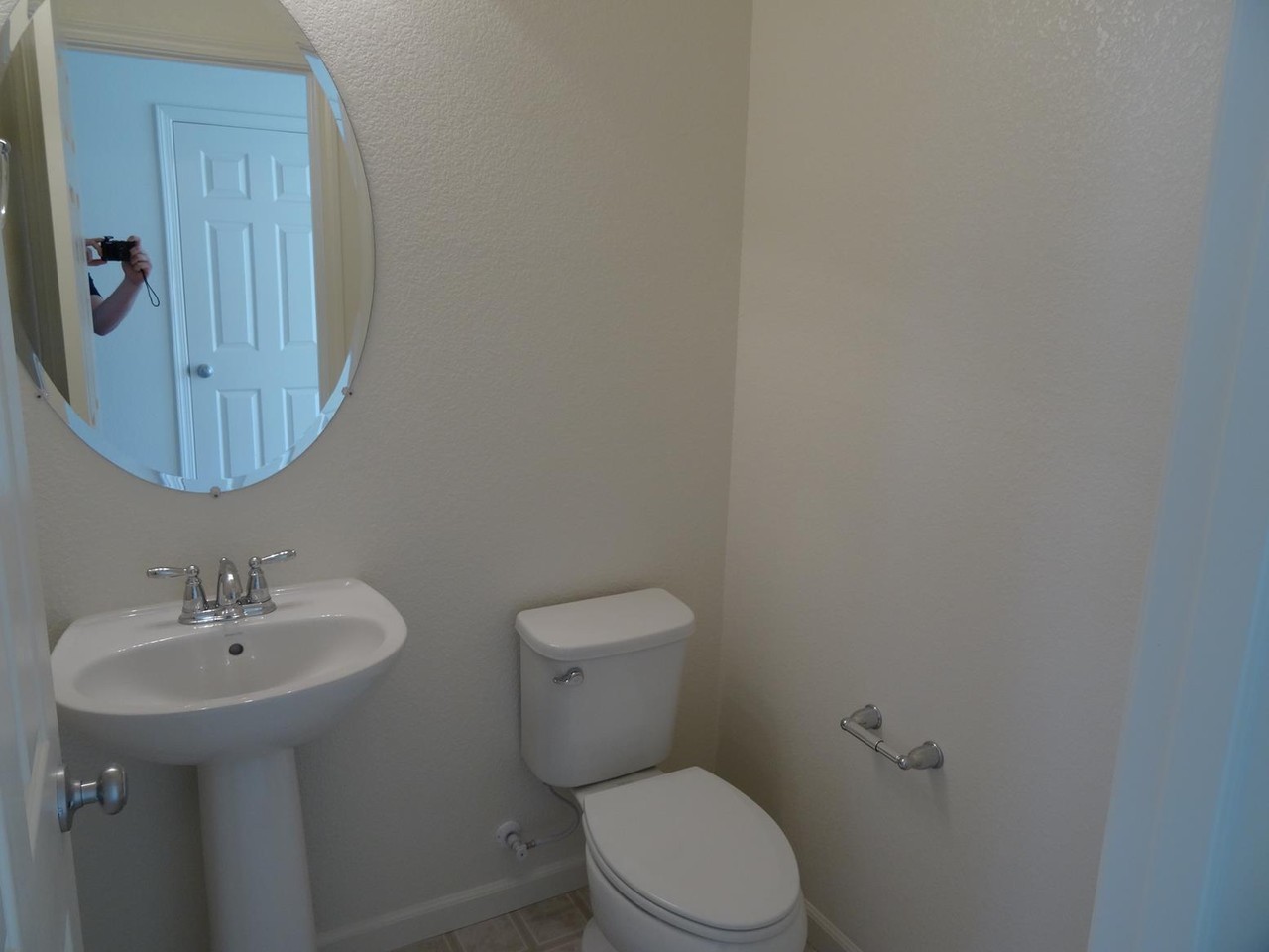 7443 Tisdale Way - Photo 4 of 36