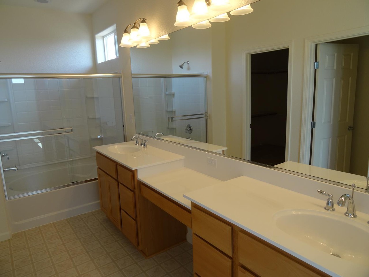 7443 Tisdale Way - Photo 6 of 36