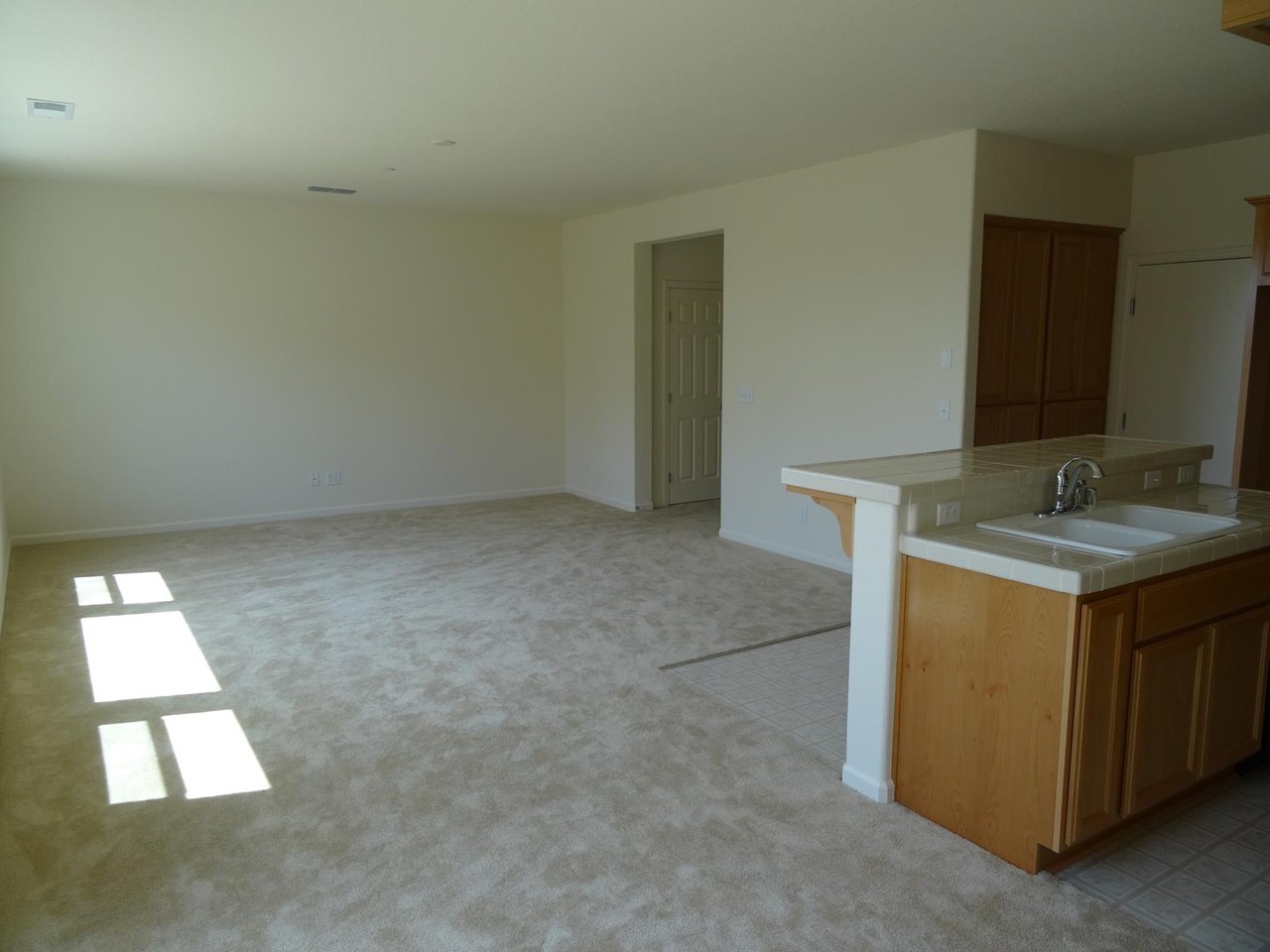 7443 Tisdale Way - Photo 7 of 36