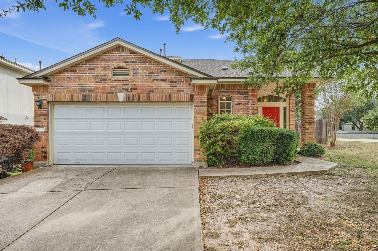 1519 Plume Grass Pl - Photo 2 of 25