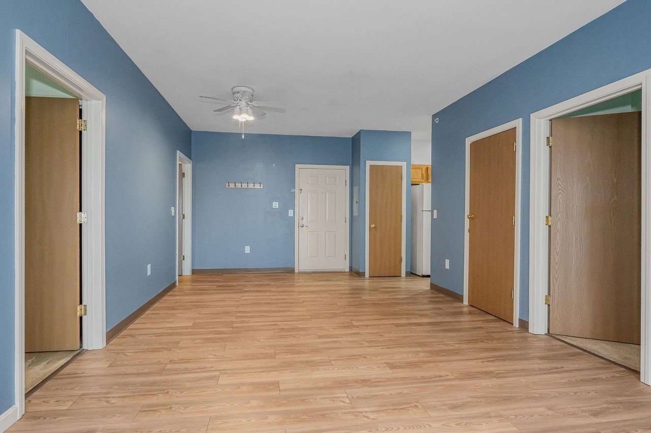 18 Harbor Ave - Photo 5 of 21