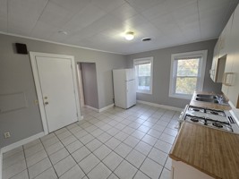 featured image of 9 Pond St