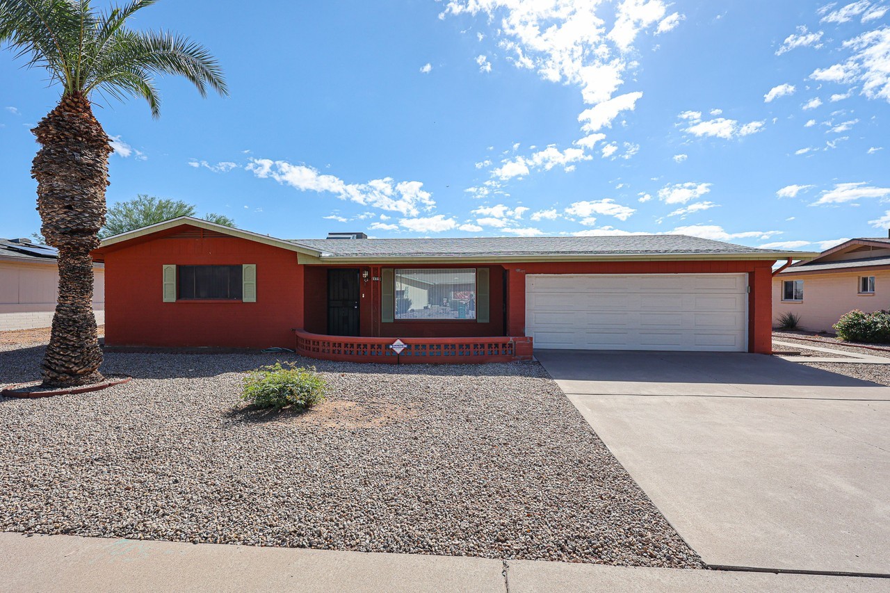 6239 E Ensenada St - Photo 2 of 32