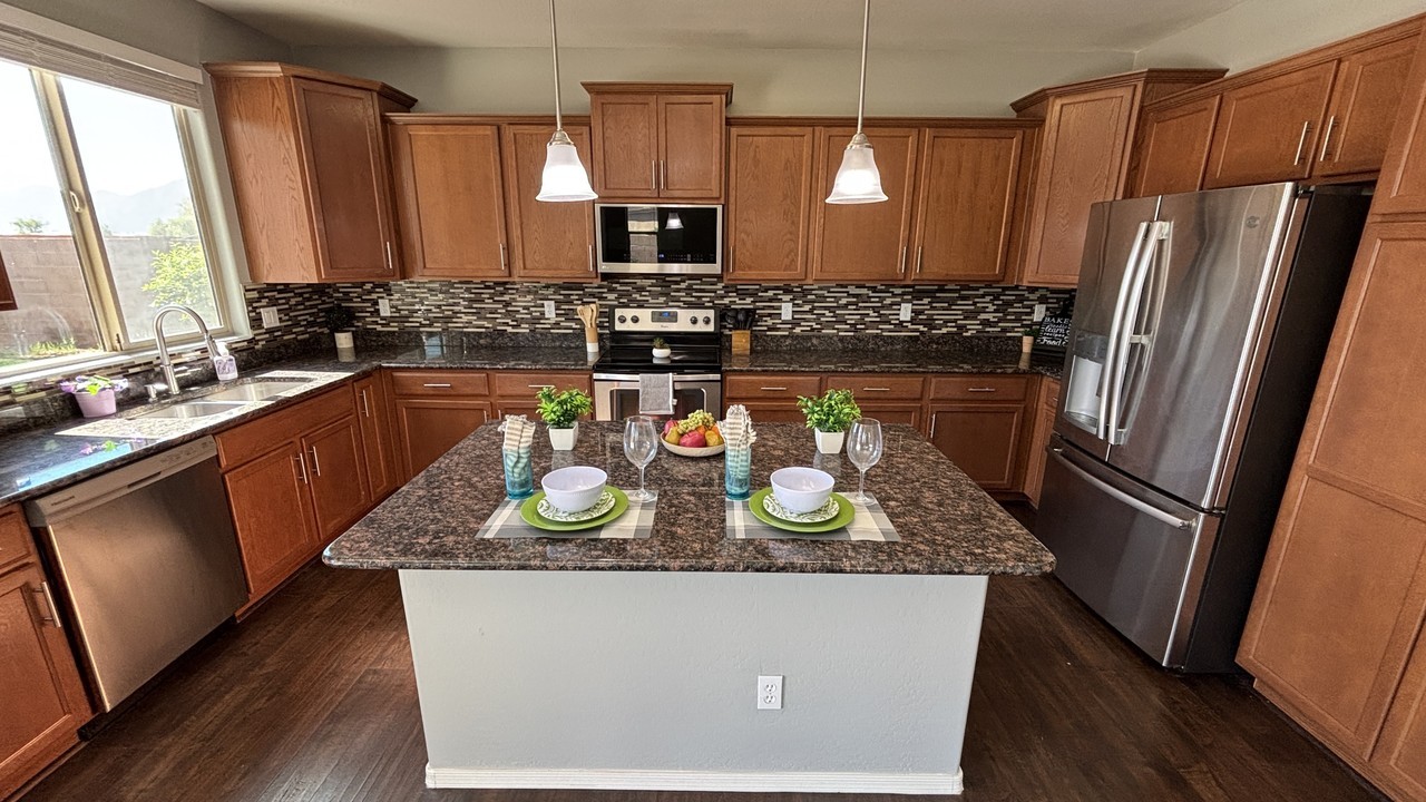 6821 W Melody Dr - Photo 6 of 30