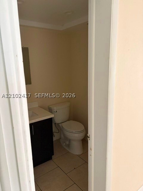 3212 Colony Club Rd #4 - Photo 3 of 9