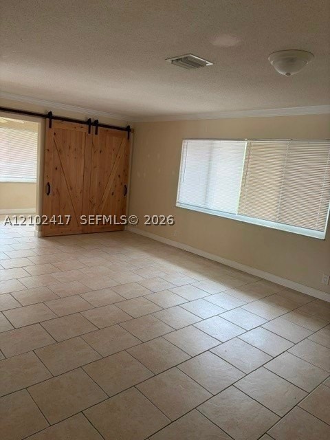 3212 Colony Club Rd #4 - Photo 5 of 9