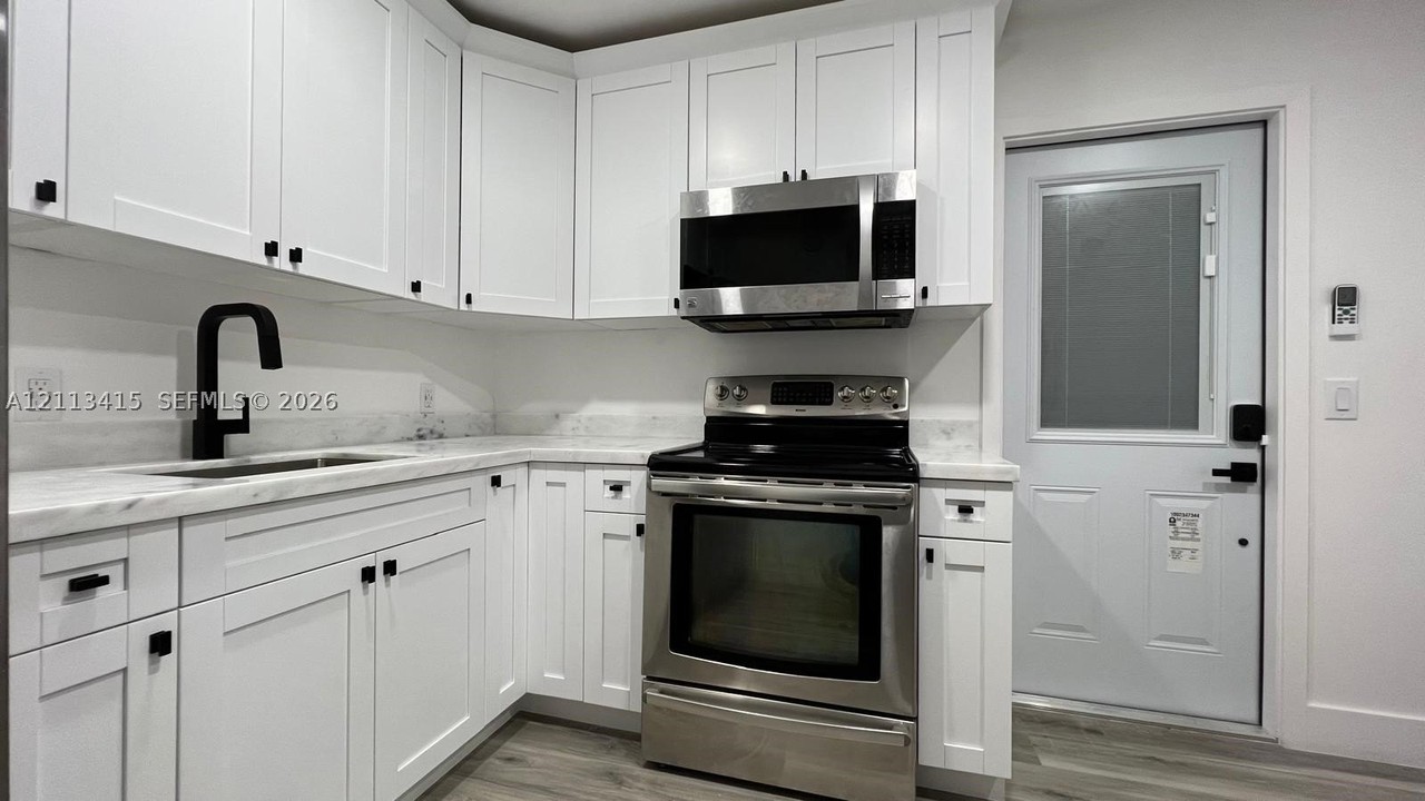 14442 Sw 111th St - Photo 4 of 17