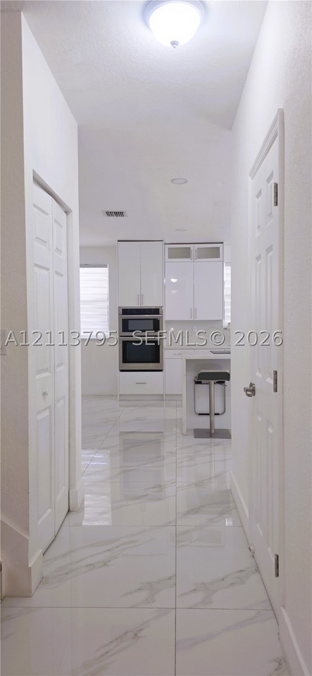 11604 Sw 233rd Ln #11604 - Photo 6 of 50