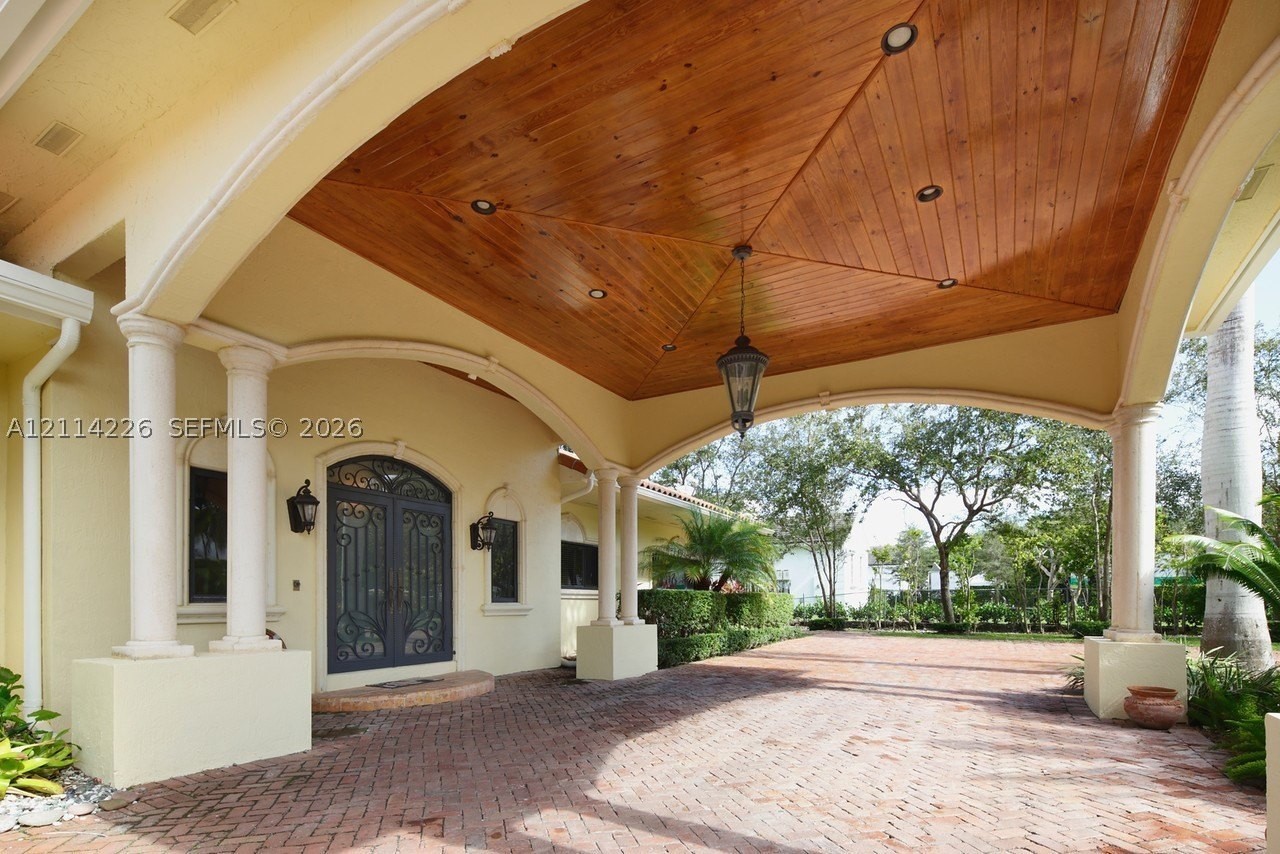 6075 Sw 106th St - Photo 3 of 30