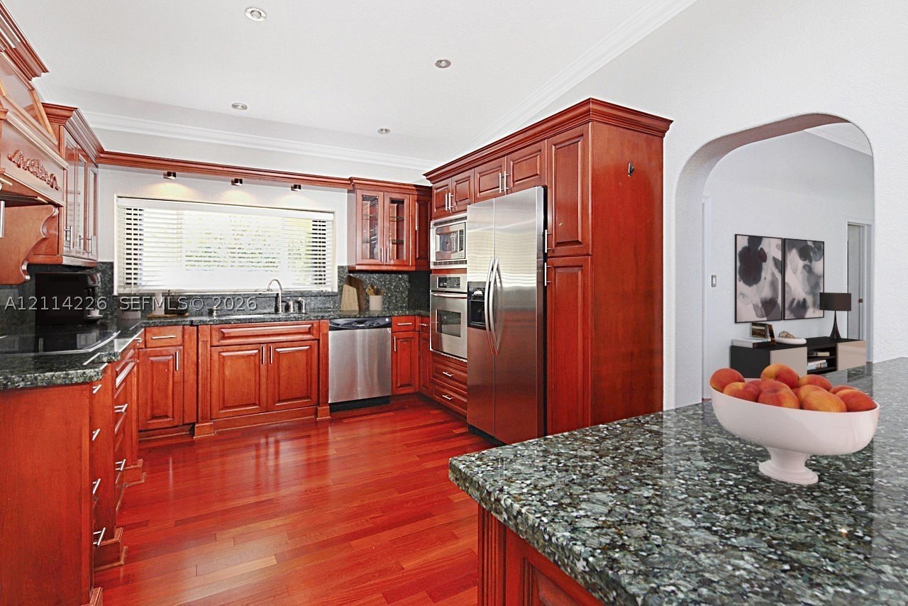 6075 Sw 106th St - Photo 4 of 30