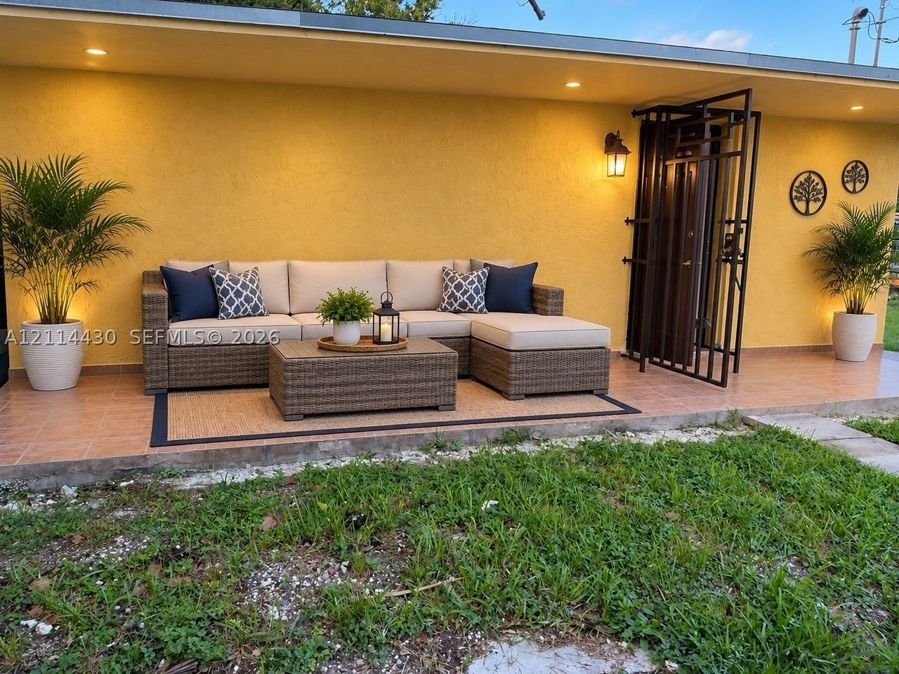 3052 Nw 97th St #2 - Photo 2 of 5
