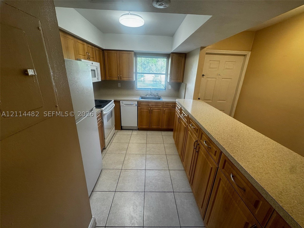 6111 Sw 42nd Ct - Photo 3 of 5