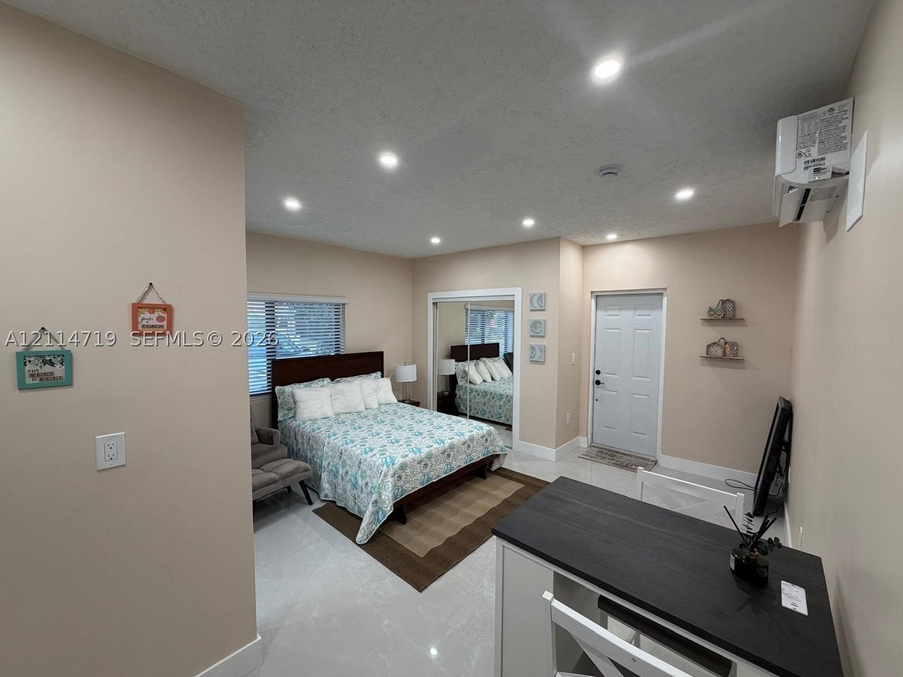 10100 Sw 159th Ave #1 - Photo 5 of 14