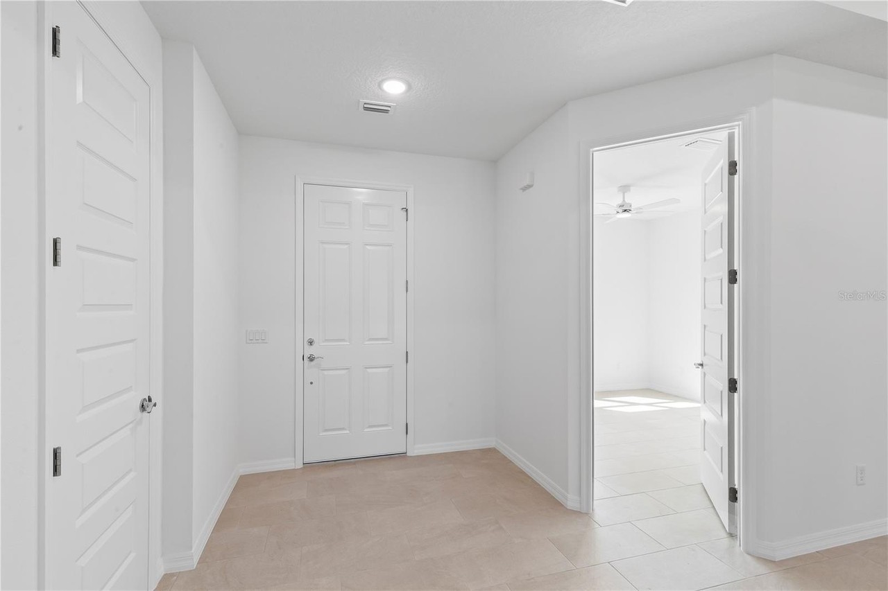 37 Penn Manor Ln - Photo 5 of 46