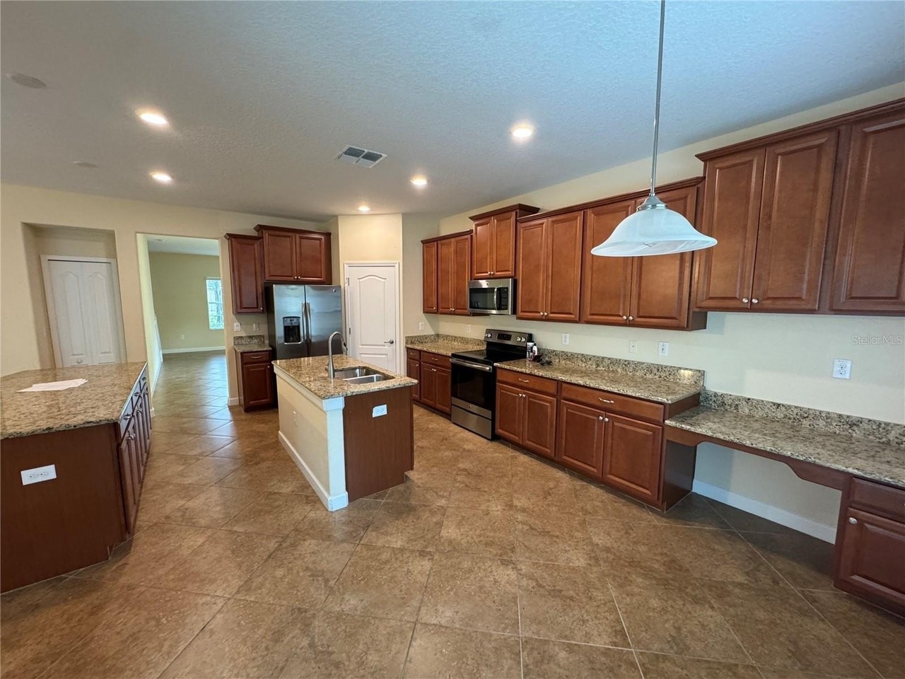 5349 Cortland Dr - Photo 6 of 28