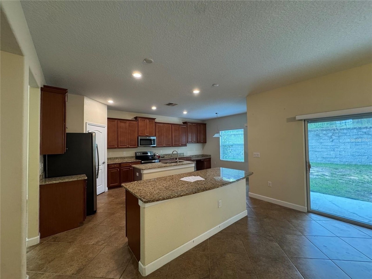 5349 Cortland Dr - Photo 7 of 28
