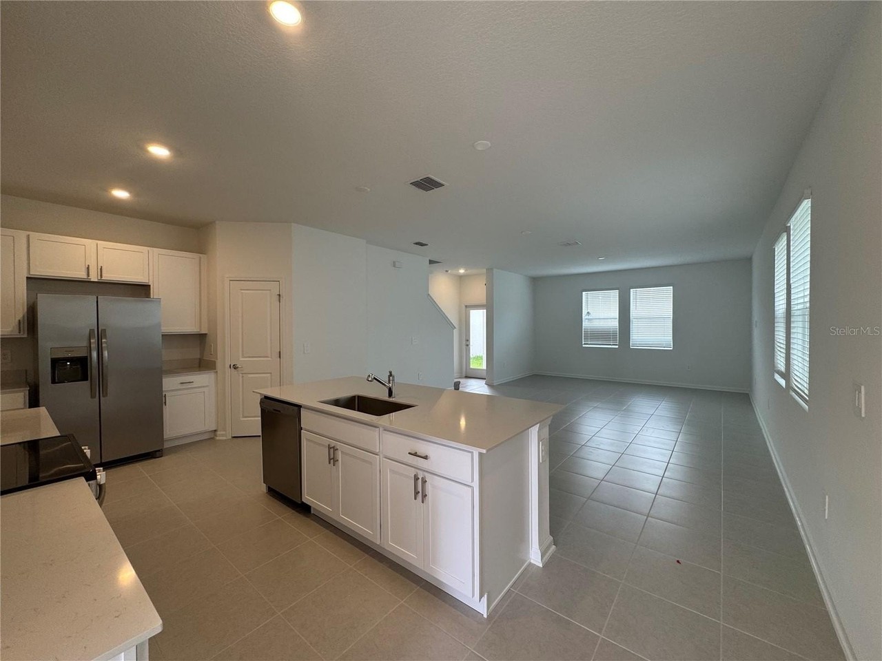 620 Terrapin Dr - Photo 3 of 20