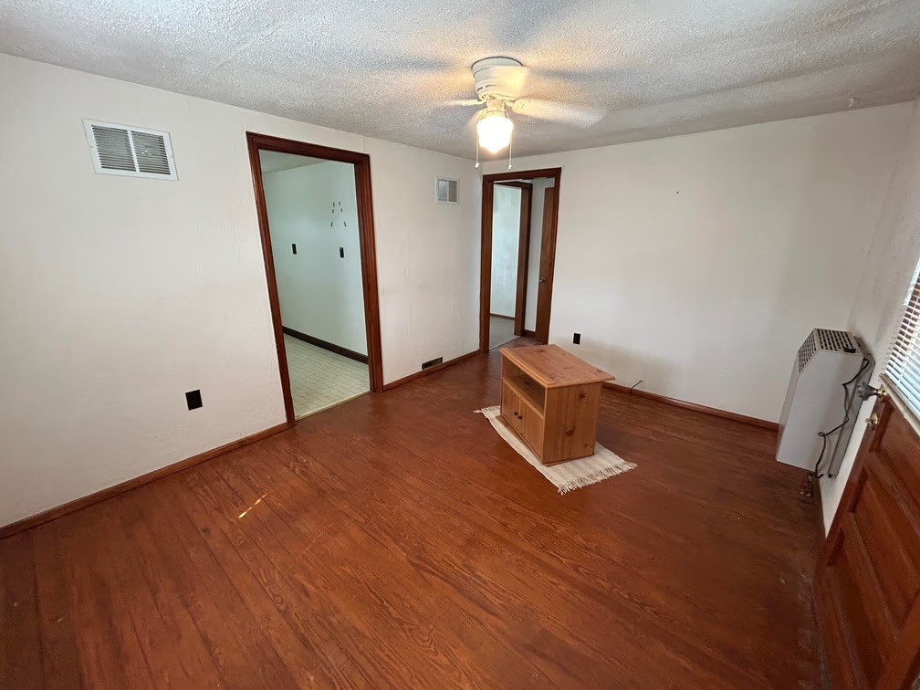1629 1/2 Williams Ave #1 - Photo 5 of 7