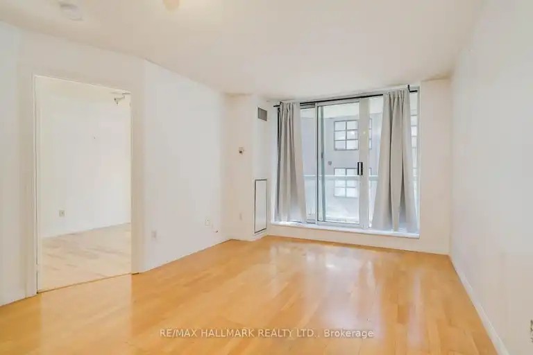311 Richmond St E #501 - Photo 3 of 12