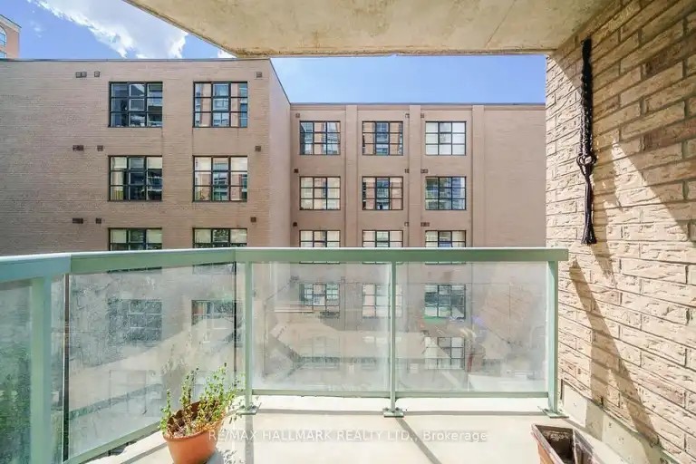 311 Richmond St E #501 - Photo 4 of 12