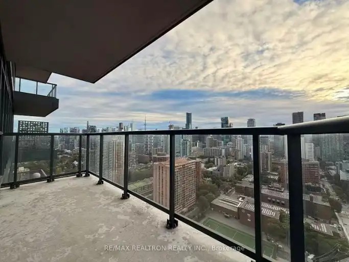159 Wellesley St E #2809 - Photo 4 of 12