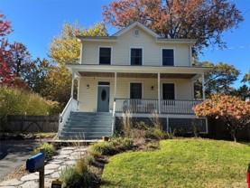 418 Tompkins Ave - Photo 1 of 1