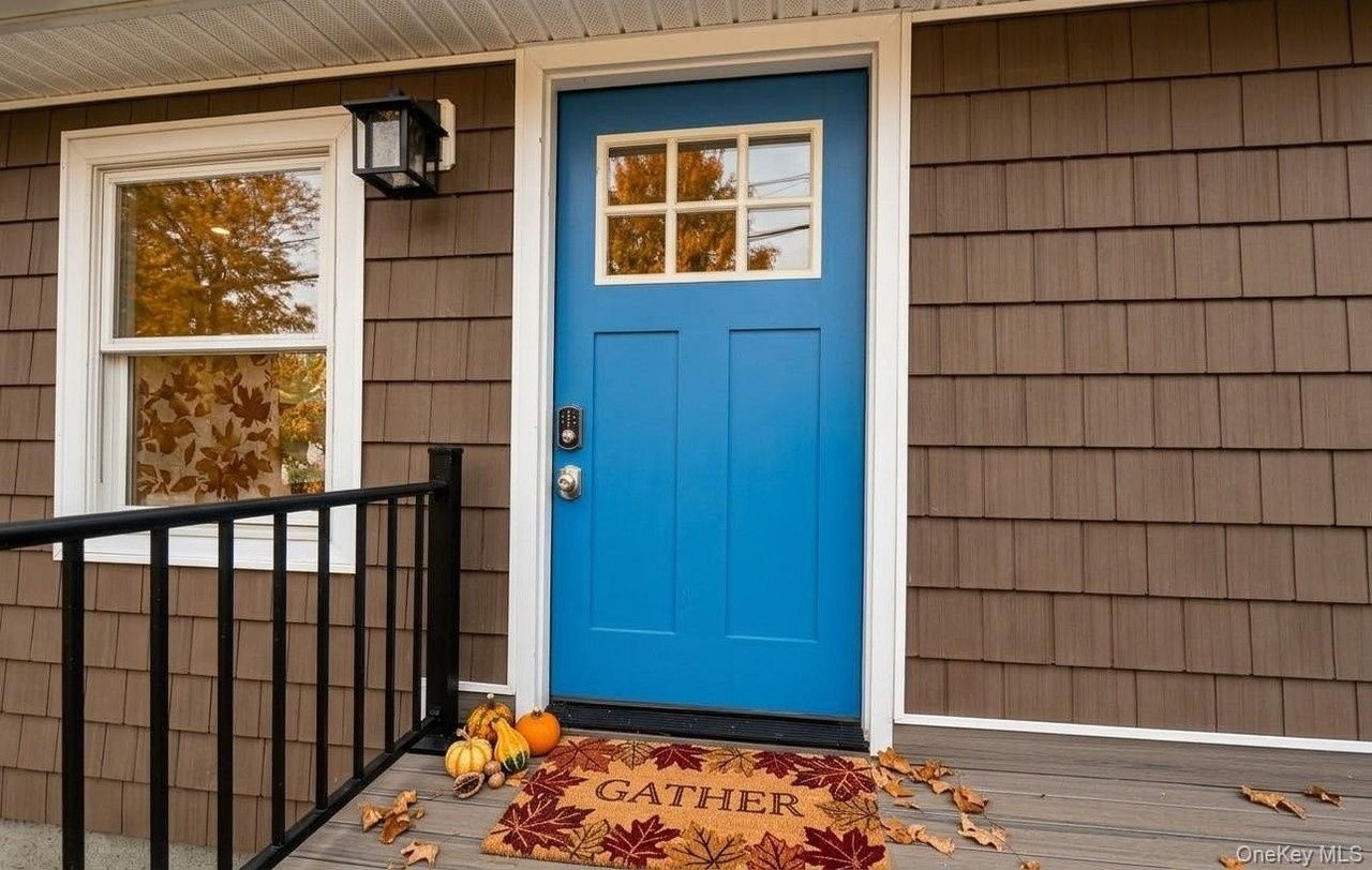 45 Waterstone Rd #1 - Photo 3 of 16