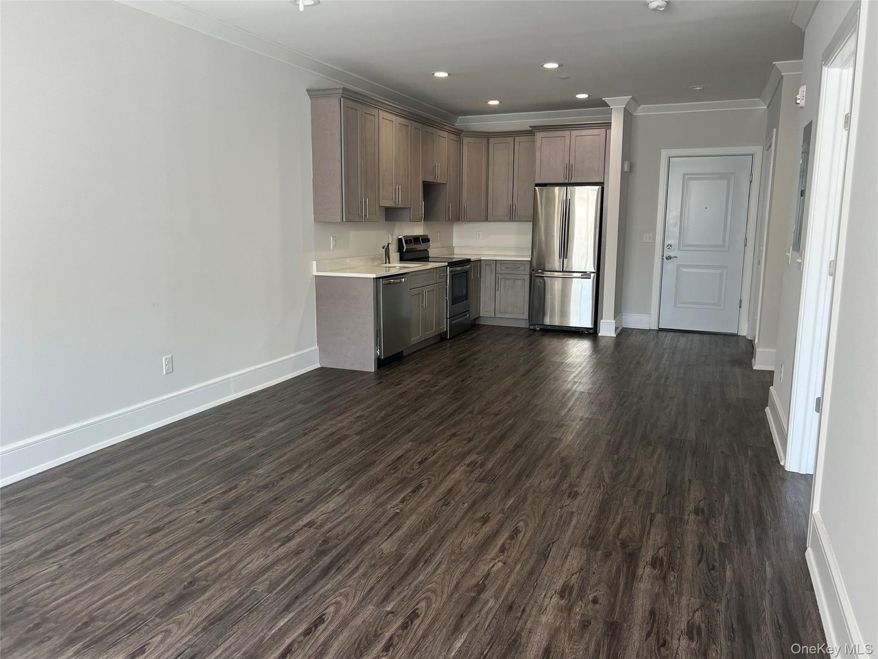 11 Farries Ave #322 - Photo 5 of 14