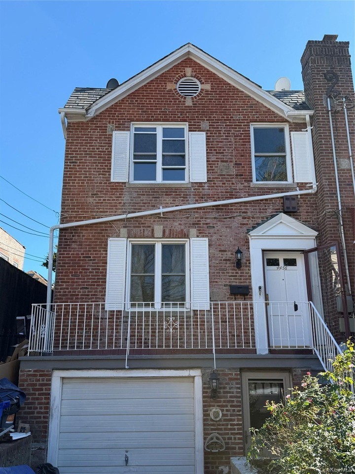 4456 Matilda Ave